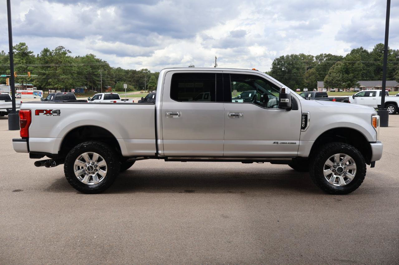 Used 2018 Ford F250 Platinum w/ Platinum Ultimate Package AWD/4WD image 4