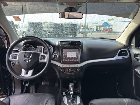 Used 2018 Dodge Journey GT w/ Nav & Sun Group AWD/4WD image 29