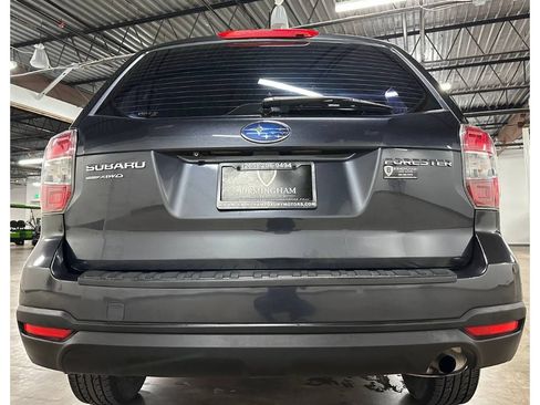 Used 2015 Subaru Forester 2.5i AWD/4WD image 13