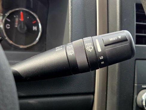 Used 2012 Jeep Liberty Sport image 37