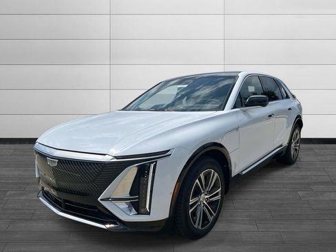 New 2026 Cadillac Lyriq Premium Luxury image 1