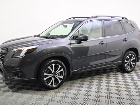 Used 2023 Subaru Forester Limited AWD/4WD image 2