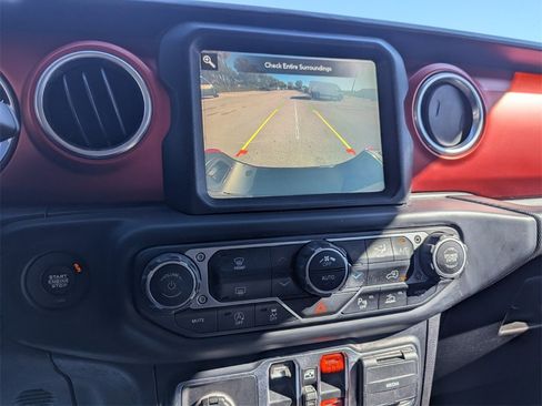 Used 2020 Jeep Gladiator Rubicon image 29