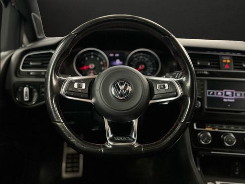 Used 2016 Volkswagen GTI SE w/ Lighting Package (SEL) FWD image 21