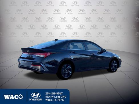 New 2026 Hyundai Elantra SEL Sport image 9