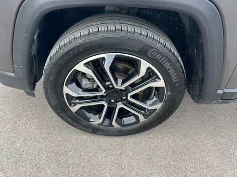 Used 2022 Jeep Compass Limited image 13