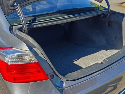 Used 2013 Honda Accord LX image 43
