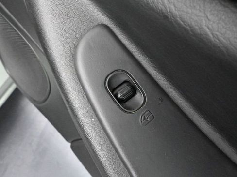 Used 2006 Dodge Stratus SXT image 40