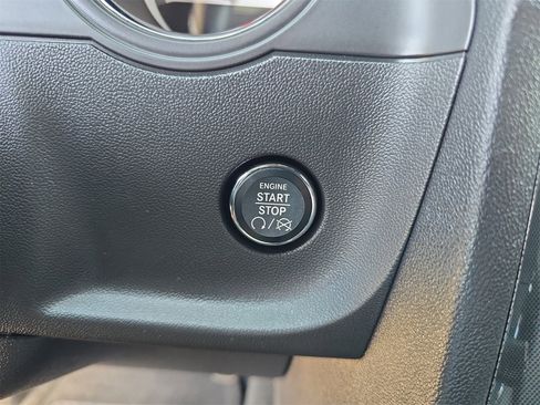 Used 2010 Dodge Challenger R/T image 22