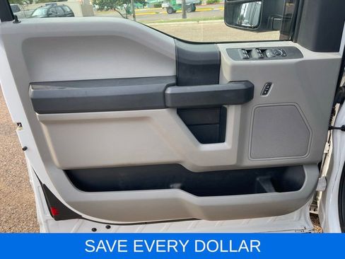 Used 2017 Ford F250 XL w/ Power Equipment Group RWD image 9