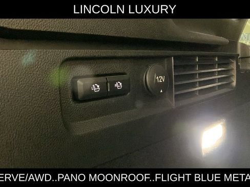 Used 2023 Lincoln Nautilus Reserve AWD/4WD image 19