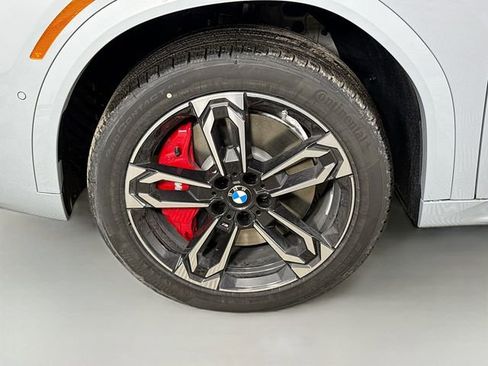 New 2026 BMW X2 xDrive28i image 31