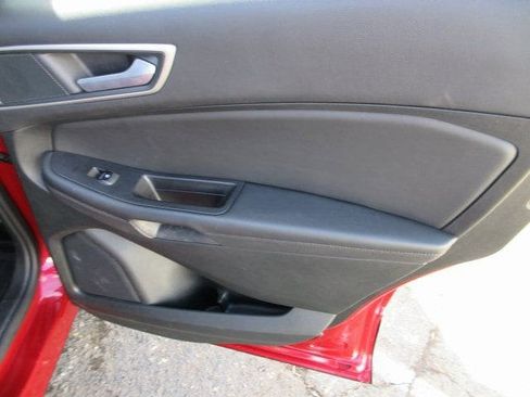 Used 2024 Ford Edge SEL w/ Convenience Package image 27