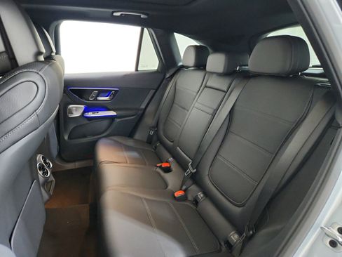New 2026 Mercedes-Benz GLC 300 image 9