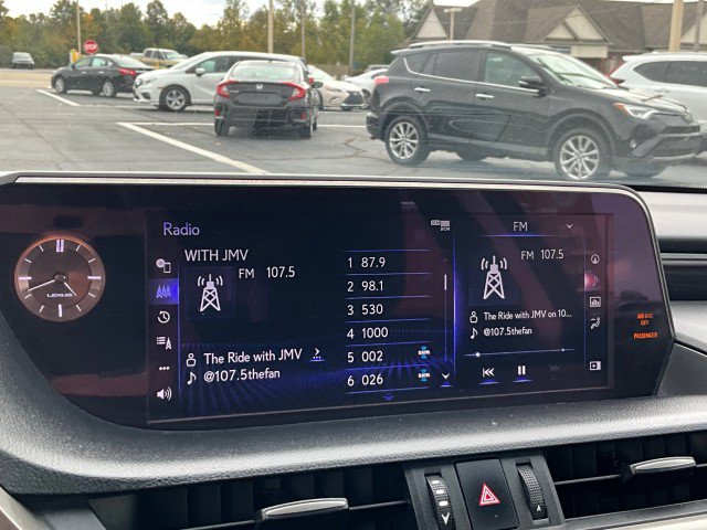 Used 2021 Lexus ES 250 w/ Premium Package AWD/4WD image 19