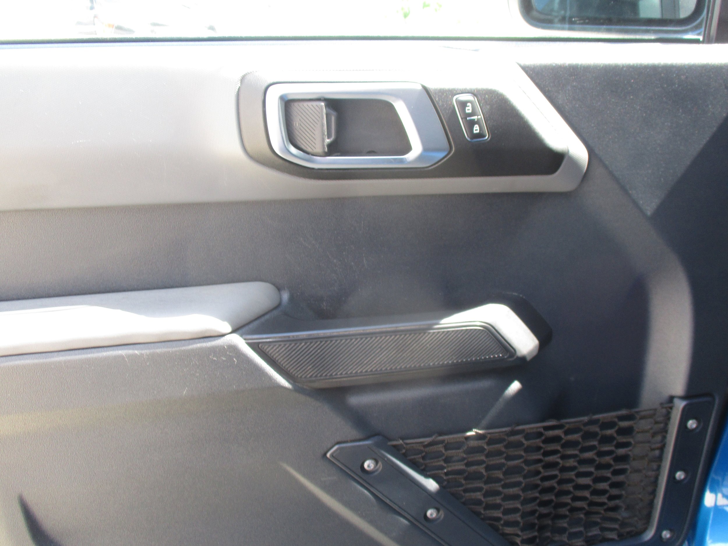 Used 2023 Ford Bronco Big Bend w/ Sasquatch Package AWD/4WD image 36