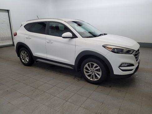 Used 2017 Hyundai Tucson SE image 11