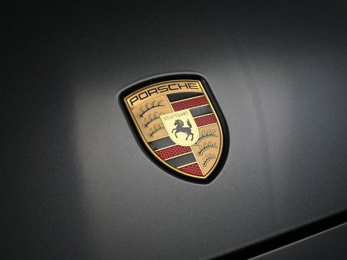 Certified 2024 Porsche Panamera 4 image 13