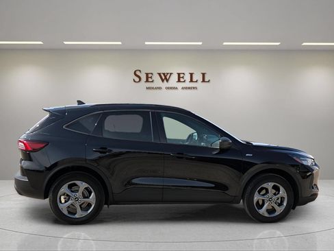 Used 2025 Ford Escape ST-Line AWD/4WD image 5