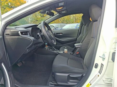 Used 2021 Toyota Corolla SE image 13