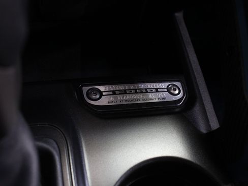 Used 2023 Ford Bronco Wildtrak AWD/4WD image 88