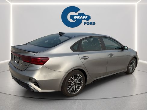 Used 2023 Kia Forte GT-Line w/ GT-Line Premium Package FWD image 7