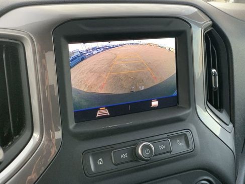 Used 2020 Chevrolet Silverado 1500 Custom w/ Custom Value Package image 13