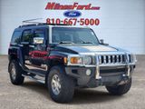 Used 2010 HUMMER H3 Luxury image 2