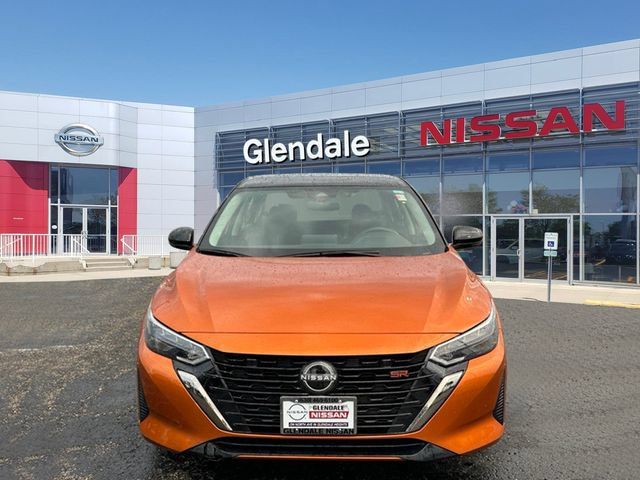 Used 2024 Nissan Sentra SR FWD image 2
