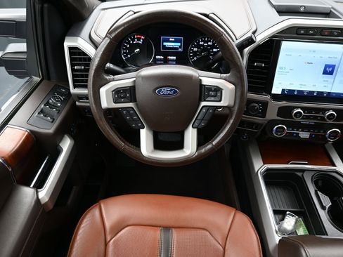 Used 2022 Ford F250 King Ranch w/ King Ranch Ultimate Package image 25