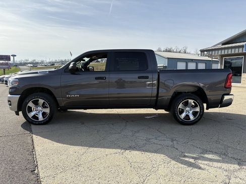 Used 2025 RAM 1500 Tradesman AWD/4WD image 2