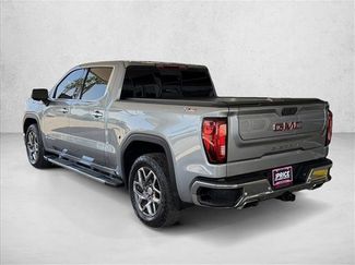 Used 2024 GMC Sierra 1500 SLT w/ SLT Premium Plus Package AWD/4WD video 3
