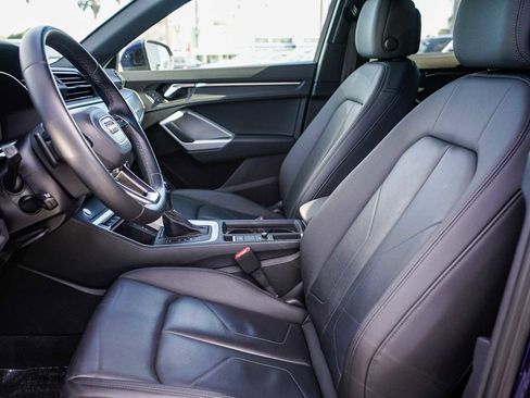 Used 2022 Audi Q3 2.0T Premium w/ Convenience Package image 17