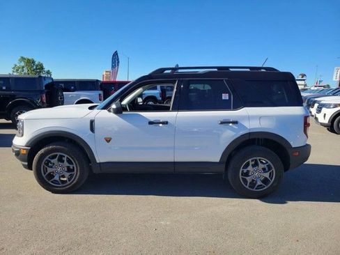 Used 2024 Ford Bronco Sport Badlands AWD/4WD image 3
