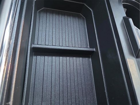 Used 2022 Ford F250 Lariat w/ Tremor Off-Road Package image 13