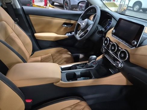 New 2025 Nissan Sentra SV w/ SV Premium Package image 13