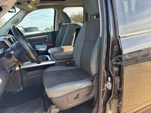 Used 2019 RAM 1500 Lone Star image 11