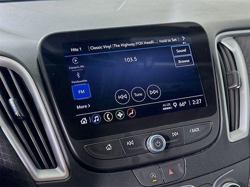 Used 2023 Chevrolet Malibu LT image 27