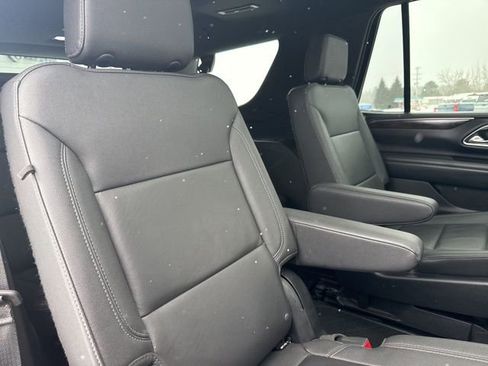 Used 2023 Chevrolet Tahoe Z71 AWD/4WD image 32