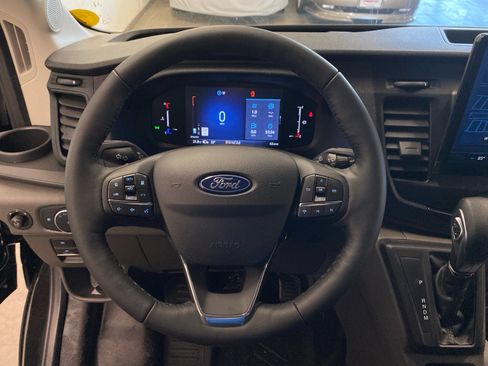 New 2026 Ford Transit 250 148 Medium Roof Extended AWD w/ Exterior Upgrade Package image 17