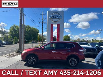 Used 2016 Nissan Rogue SL w/ SL Premium Package