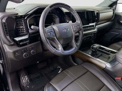 Certified 2025 Chevrolet Silverado 1500 High Country w/ Midnight Edition image 11