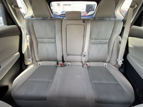 Used 2025 Nissan Rogue SV AWD/4WD image 40