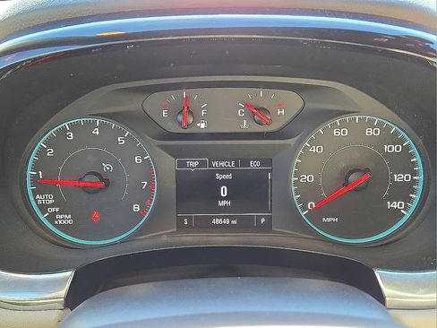 Used 2023 Chevrolet Traverse LS image 25