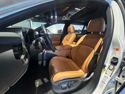 Used 2021 Lexus LS 500 AWD w/ Accessory Package (Z1) image 11