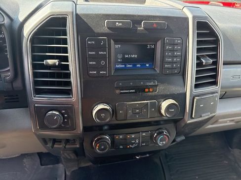 Used 2019 Ford F250 XLT image 9