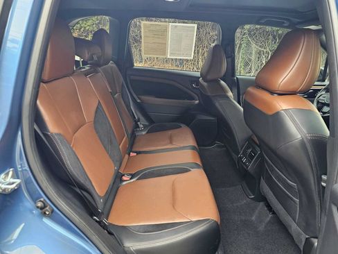 Certified 2025 Subaru Forester Touring w/ Popular Package - Touring AWD/4WD image 14