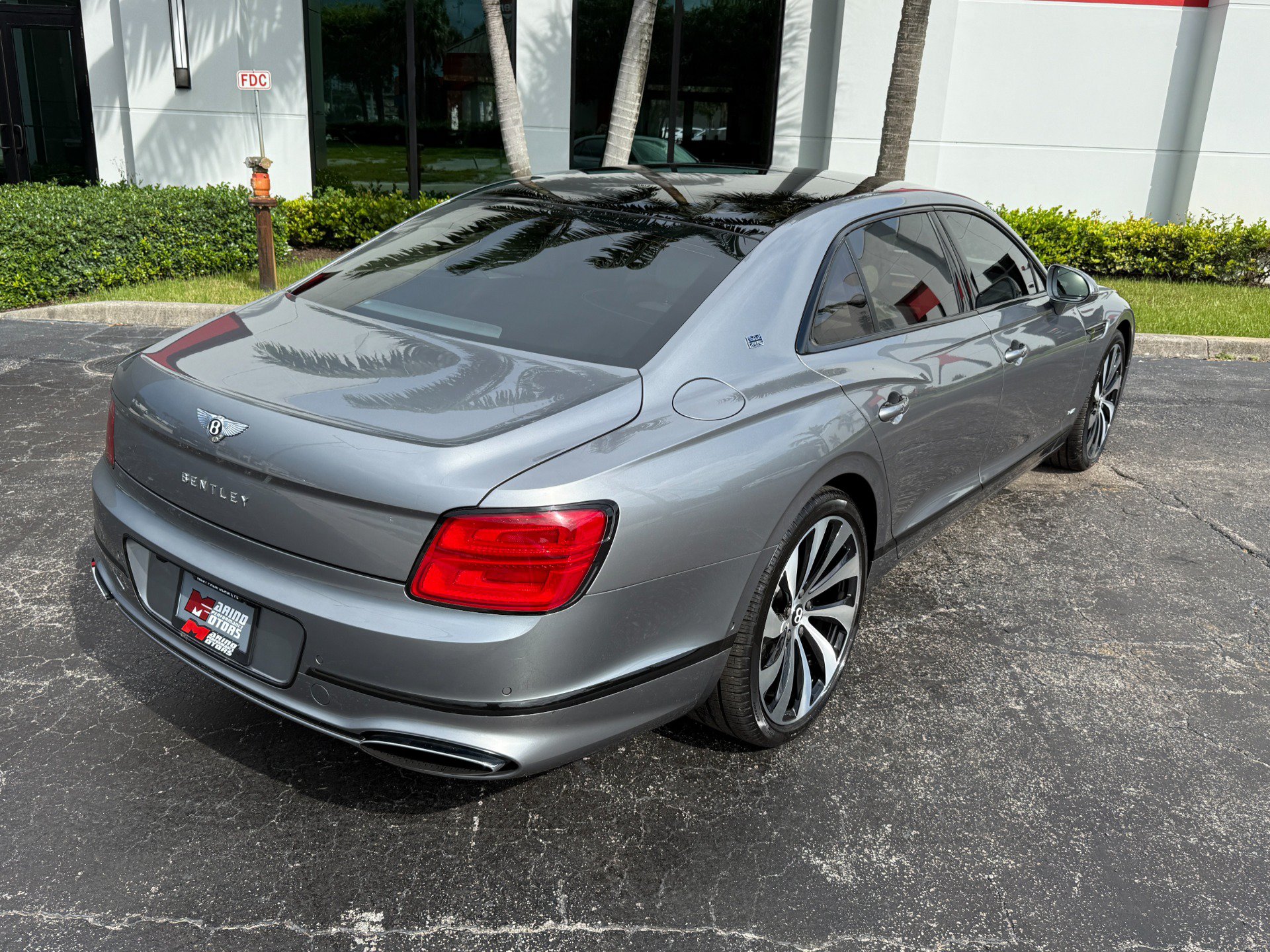 Used 2020 Bentley Flying Spur W12 AWD/4WD image 21