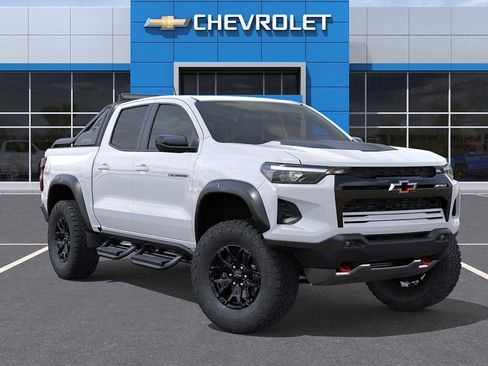 New 2025 Chevrolet Colorado ZR2 w/ Midnight Edition image 7
