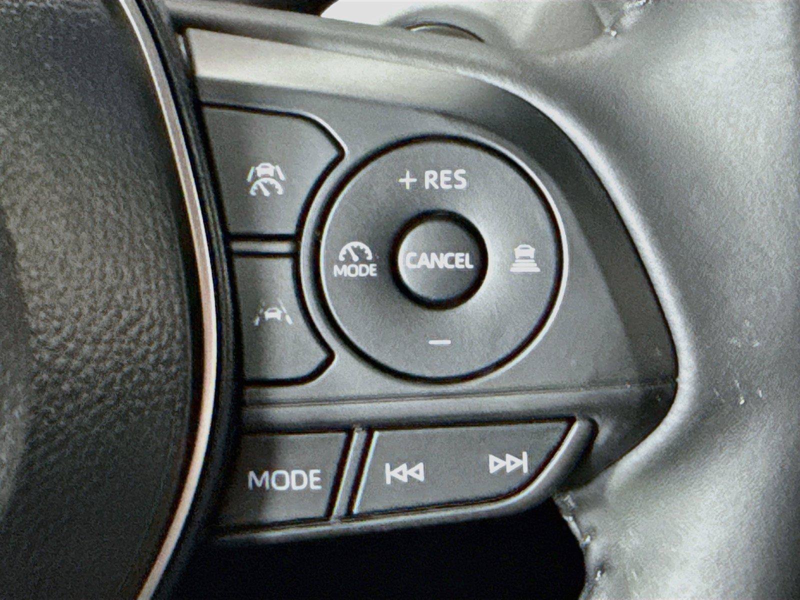 Used 2026 Toyota Corolla SE FWD image 16